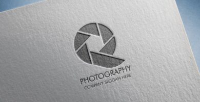 Q Photography Logo